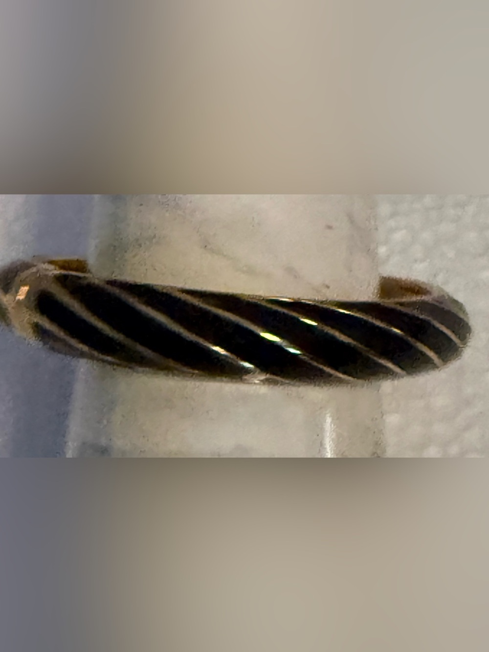 Vintage Black Enamel Gold Tone Hinged Bangle Bracelet
